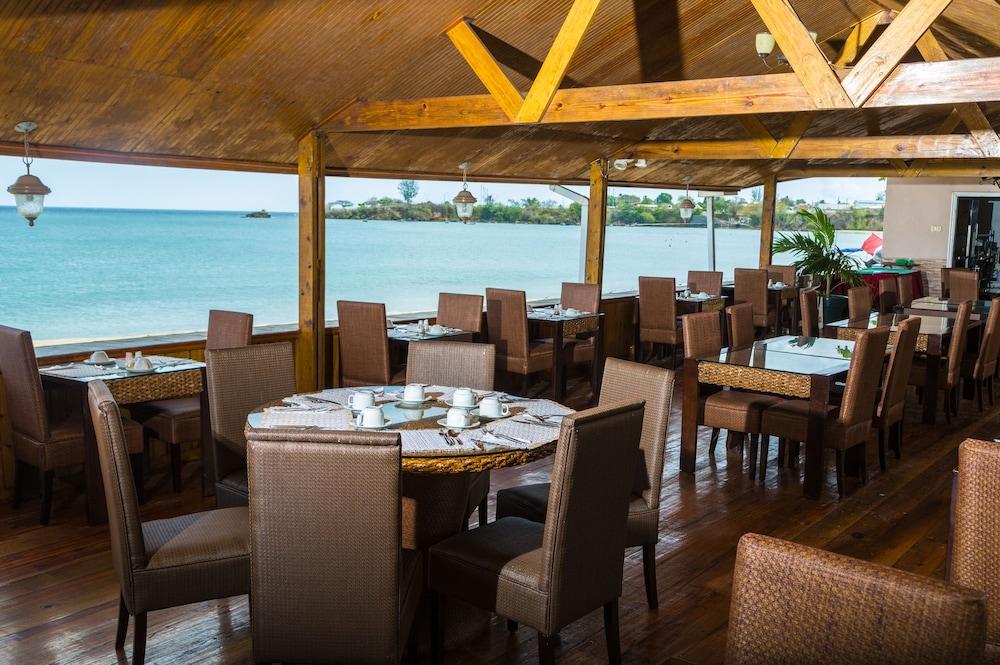 Starfish Tobago Hotel Black Rock Eksteriør billede
